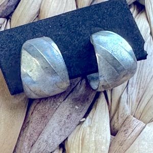 1/2” etched VTG hoop earrings Vintage